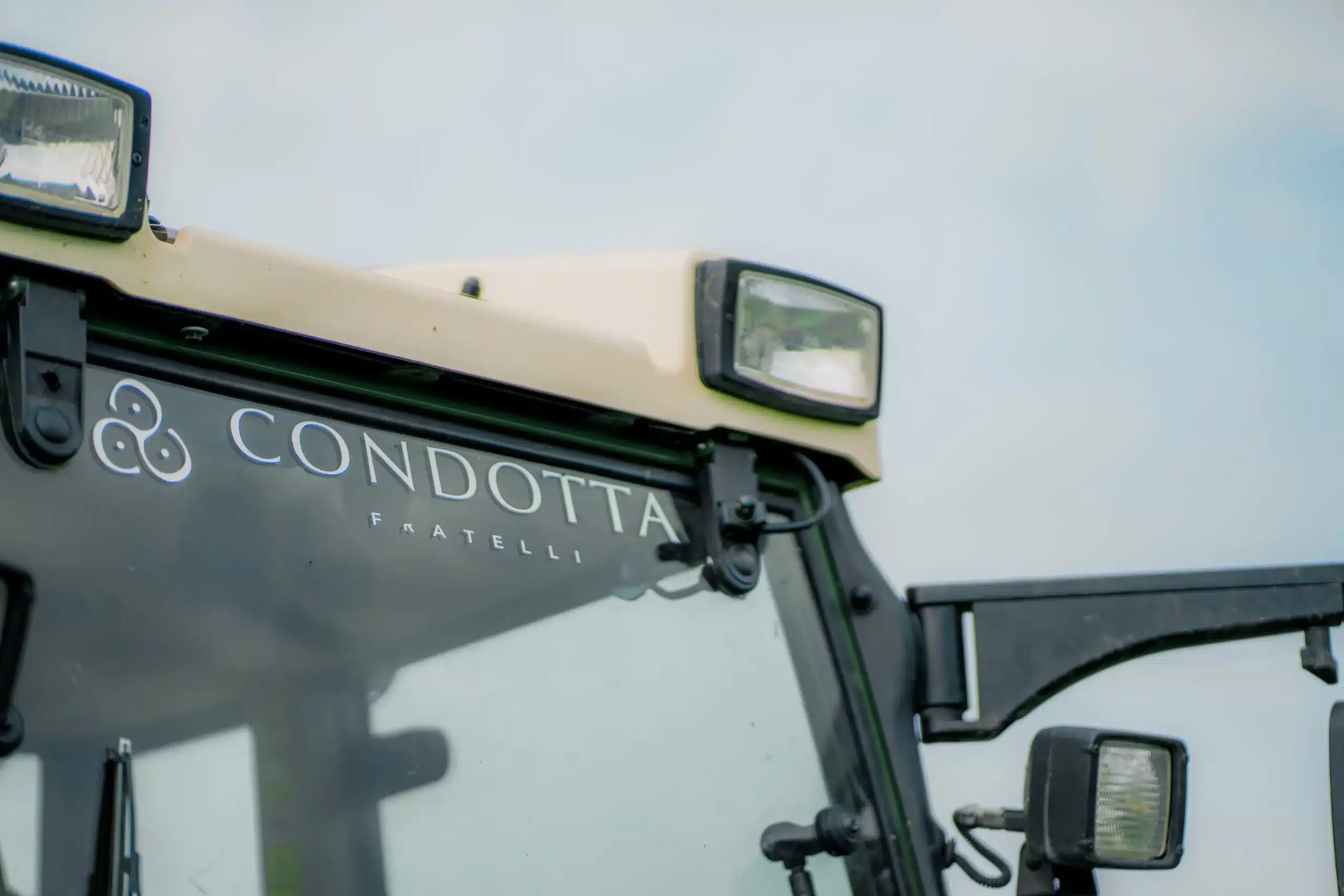 Trattore Condotta Fratelli